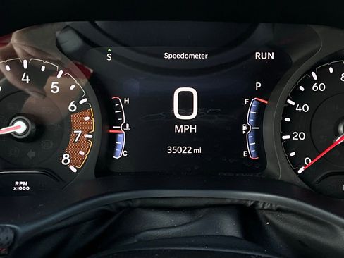 Used 2025 Jeep Compass Trailhawk image 38