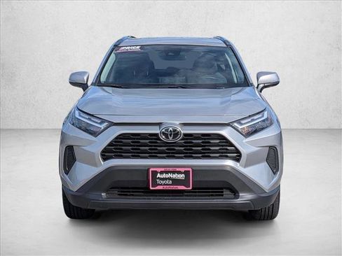 Used 2024 Toyota RAV4 XLE FWD image 2