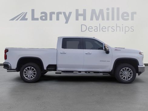 New 2025 Chevrolet Silverado 2500 LTZ w/ LTZ Convenience Package image 6