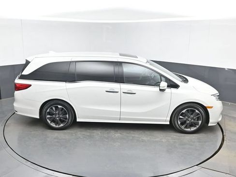 Used 2023 Honda Odyssey Elite image 43