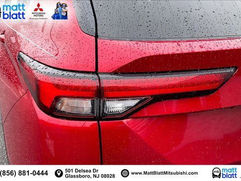 Used 2023 Mitsubishi Outlander SE image 31