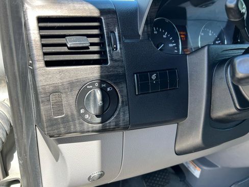 Used 2016 Mercedes-Benz Sprinter 3500 image 24