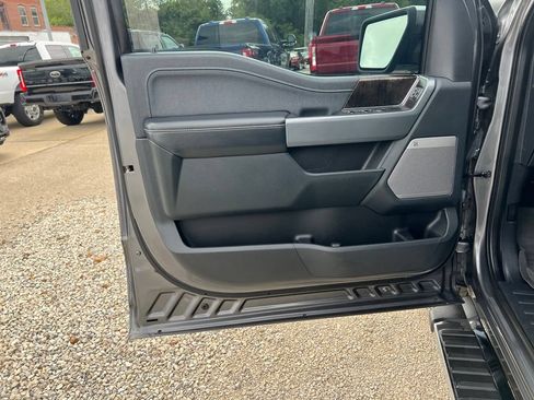 Used 2021 Ford F150 Lariat w/ Equipment Group 502A High AWD/4WD image 11