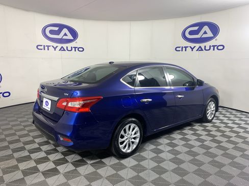 Used 2019 Nissan Sentra SV FWD image 3
