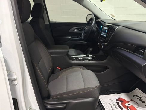 Used 2018 Chevrolet Traverse LT AWD/4WD image 26