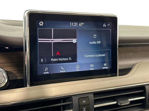 Used 2020 Lincoln Corsair Reserve w/ Rear Removable Package Tray image 15