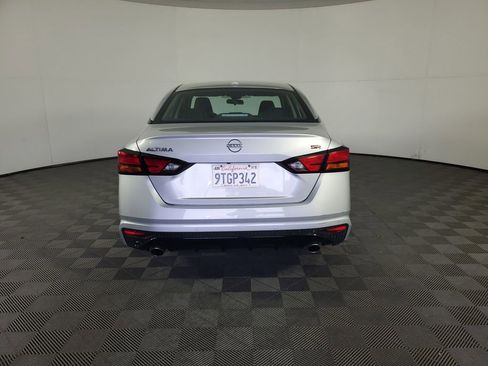 Used 2024 Nissan Altima 2.5 SR FWD image 5
