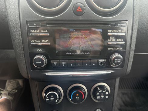 Used 2012 Nissan Rogue S w/ Special Edition Pkg AWD/4WD image 16