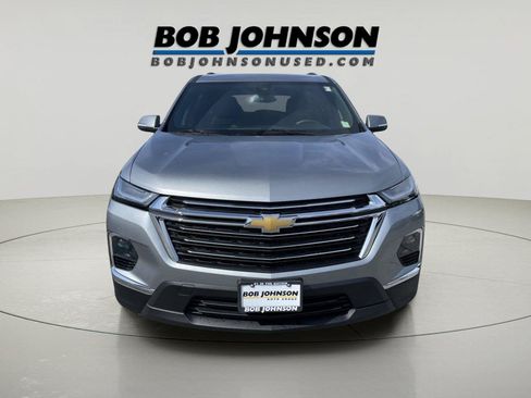 Used 2023 Chevrolet Traverse LT AWD/4WD image 8