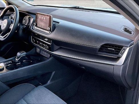 Certified 2023 Nissan Rogue SV AWD/4WD image 13