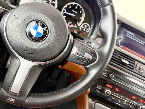 Used 2014 BMW 535d Sedan RWD image 60