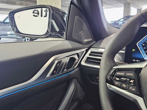 New 2025 BMW i4 xDrive40i image 22