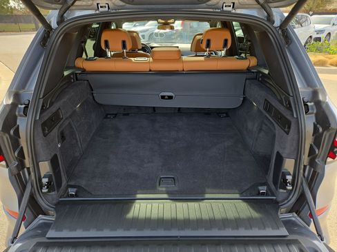 Used 2026 BMW X5 M60i image 12