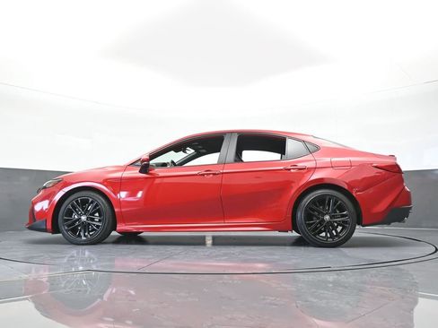 Used 2025 Toyota Camry SE w/ Multimedia Upgrade Package image 55