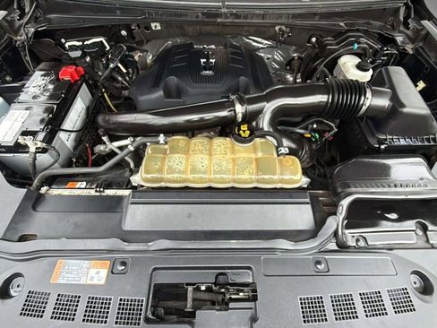 Used 2020 Lincoln Navigator Reserve AWD/4WD image 25