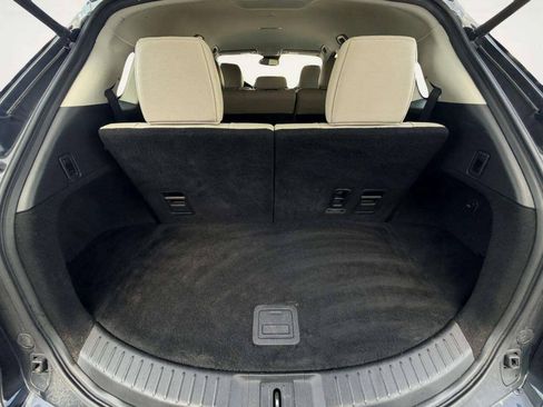 Used 2018 MAZDA CX-9 Touring FWD image 5