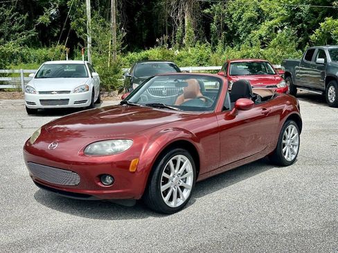 Used 2008 MAZDA MX-5 Miata Grand Touring RWD image 4
