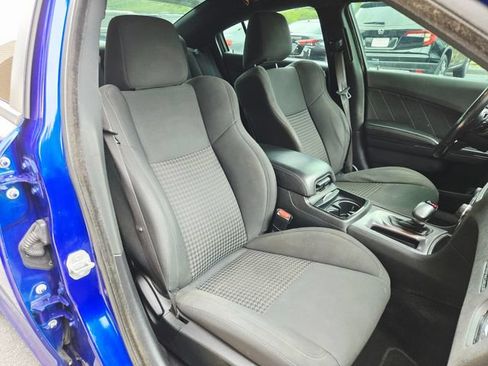 Used 2019 Dodge Charger GT w/ Blacktop Package RWD image 18