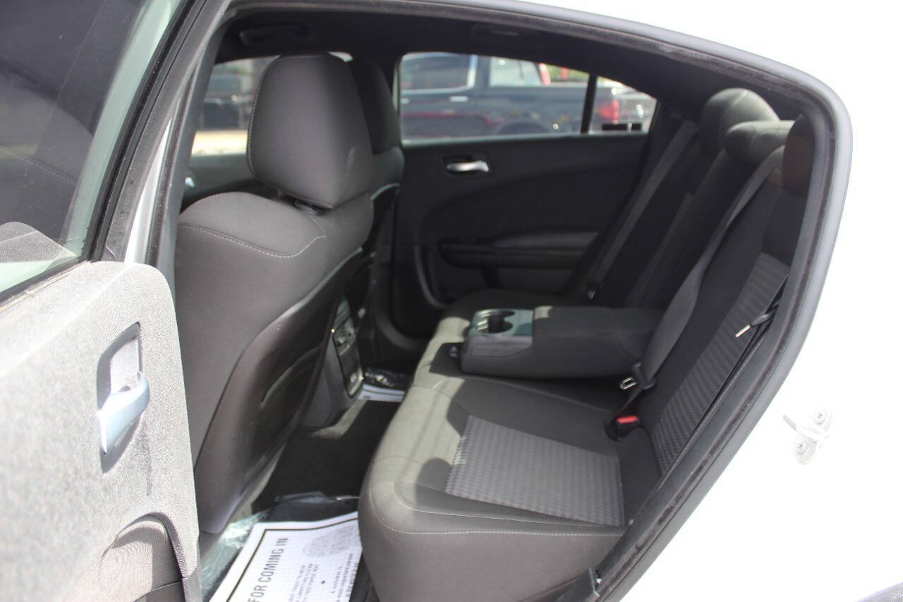 Used 2023 Dodge Charger R/T w/ Blacktop Package RWD image 18