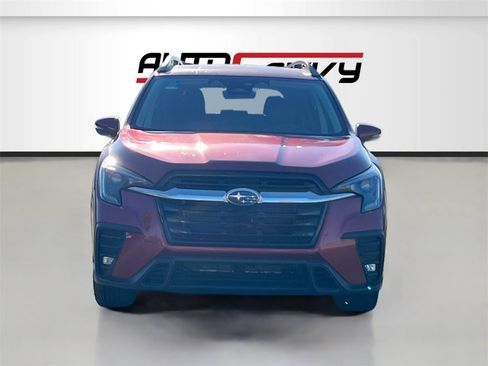 Used 2023 Subaru Ascent Limited image 2