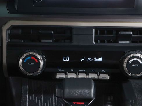 Used 2024 Toyota Tacoma TRD Off-Road AWD/4WD image 21