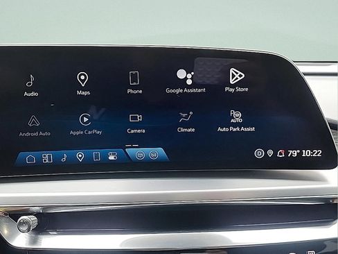 Certified 2024 Cadillac Lyriq Luxury AWD/4WD image 23