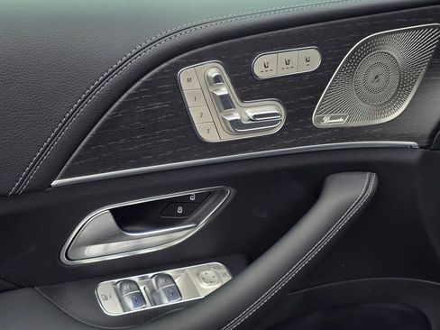New 2026 Mercedes-Benz GLE 53 AMG 4MATIC Coupe image 36