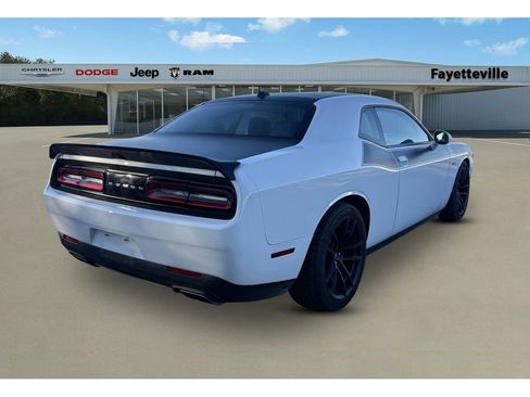 Used 2023 Dodge Challenger R/T Scat Pack w/ T/A Package image 3