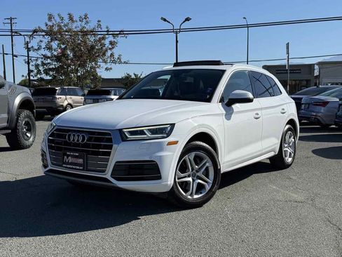 Used 2018 Audi Q5 2.0T Premium Plus w/ Premium Plus Package image 3