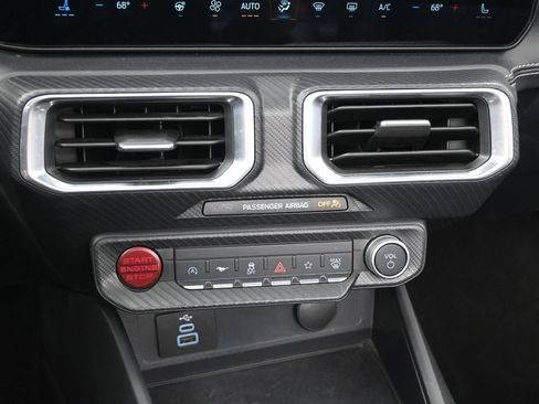 Used 2025 Ford Mustang GT Premium RWD image 18