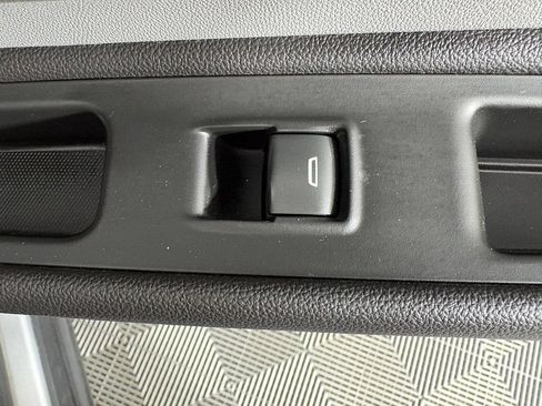 Used 2022 GMC Terrain SLE FWD image 46