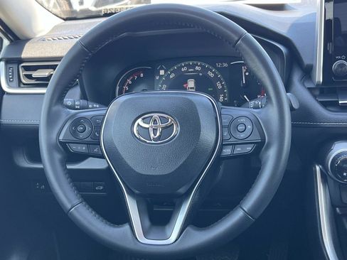 Used 2024 Toyota RAV4 XLE Premium image 8