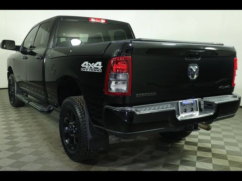 Used 2020 RAM 2500 Big Horn w/ Night Edition AWD/4WD image 4