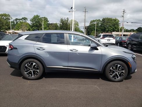 Certified 2025 Kia Sportage EX FWD image 7