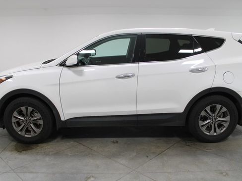 Used 2016 Hyundai Santa Fe Sport FWD image 6