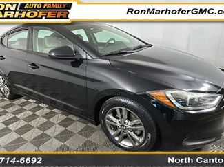 Used 2017 Hyundai Elantra SE FWD video 1
