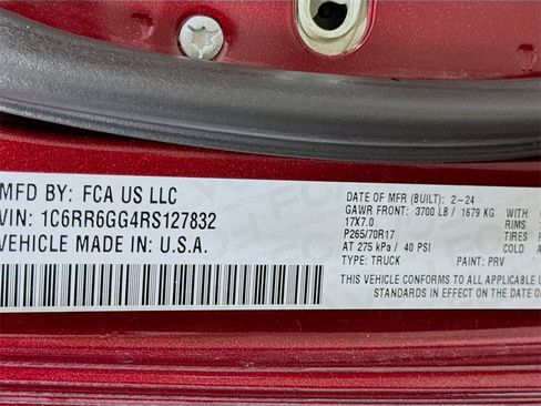 Used 2024 RAM 1500 Classic SLT image 27