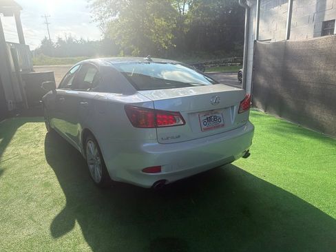 Used 2009 Lexus IS 250 AWD image 7