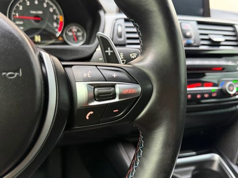 Used 2015 BMW M4 Coupe RWD image 25