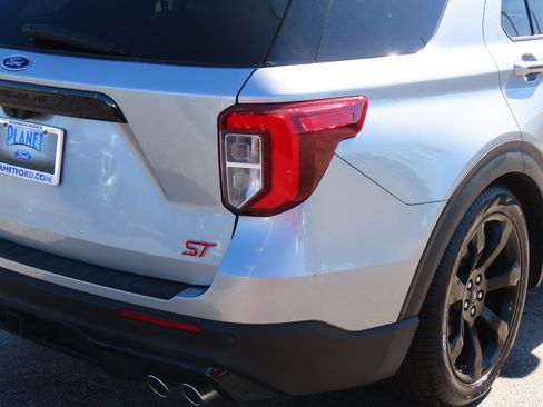 Used 2023 Ford Explorer ST w/ Equipment Group 401A image 12