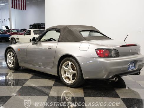 Used 2001 Honda S2000 image 10