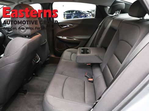 Used 2023 Chevrolet Malibu LT FWD image 21