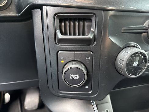 Used 2025 Ford F150 STX w/ Equipment Group 200A image 33