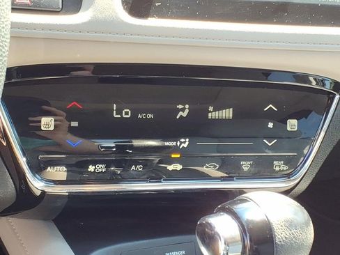 Used 2021 Honda HR-V EX image 13