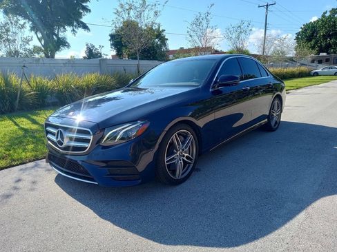Used 2020 Mercedes-Benz E 350 Sedan image 8