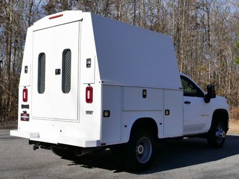 Used 2020 Chevrolet Silverado 3500 W/T w/ WT Convenience Package image 9