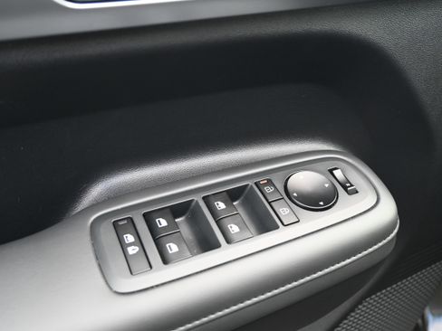 Used 2024 Hyundai Santa Fe SEL image 16