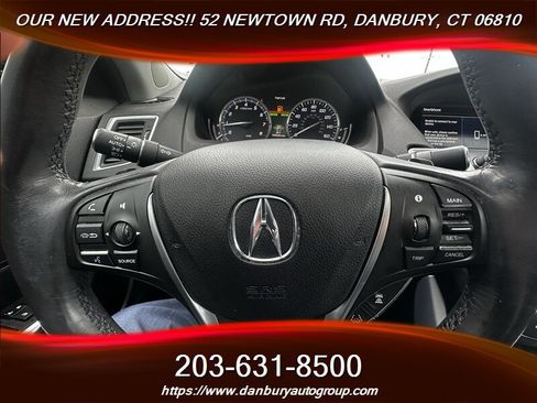 Used 2018 Acura TLX V6 FWD image 16