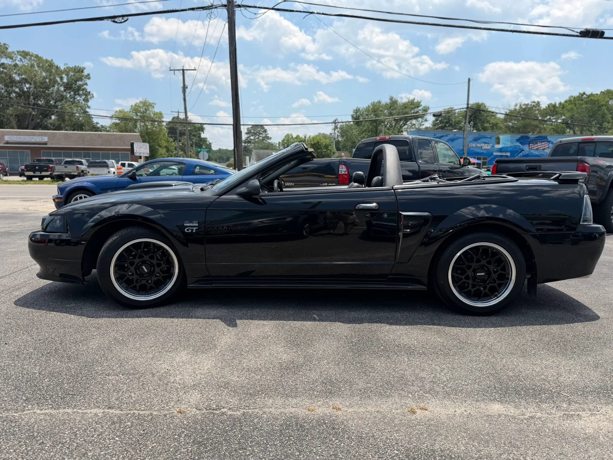 Used 2001 Ford Mustang GT RWD image 9