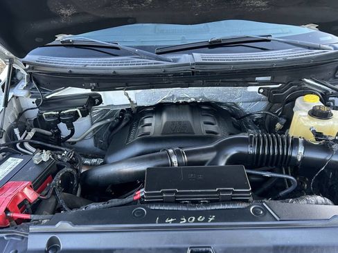 Used 2014 Ford F150 XLT w/ Equipment Group 302A Luxury image 16